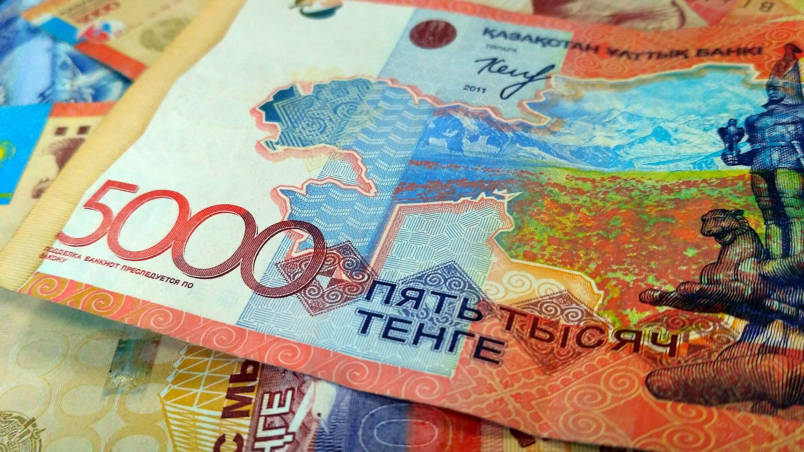 Валюта казахстана. Казахские деньги. Тенге 2021. 1000 Тенге. Тенге фото.