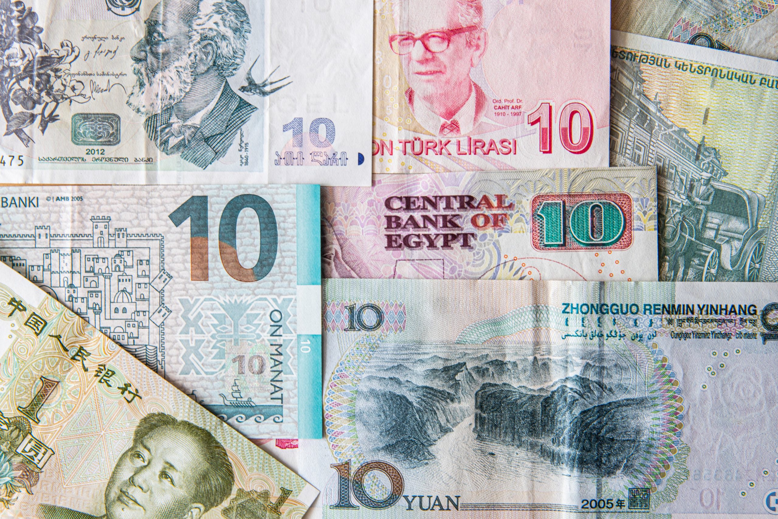 9 гривен в рублях. Франки валюта. Таиландская валюта в рубли. Сербская валюта в рубли. Доллары в рубли.